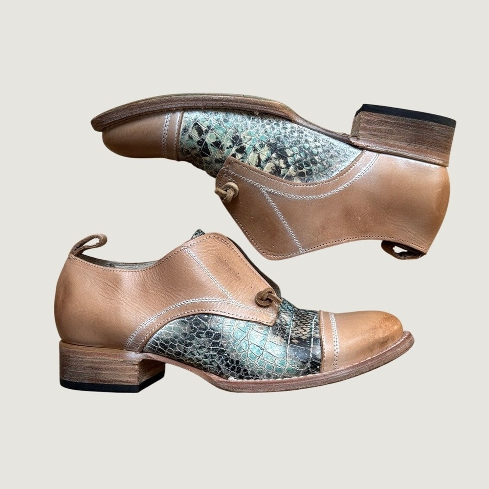 Freebird Women's Size 9 Mabel Leather Oxford Shoe Turquoise Multi